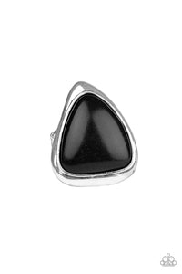 Stone Scene-Black Ring #0042